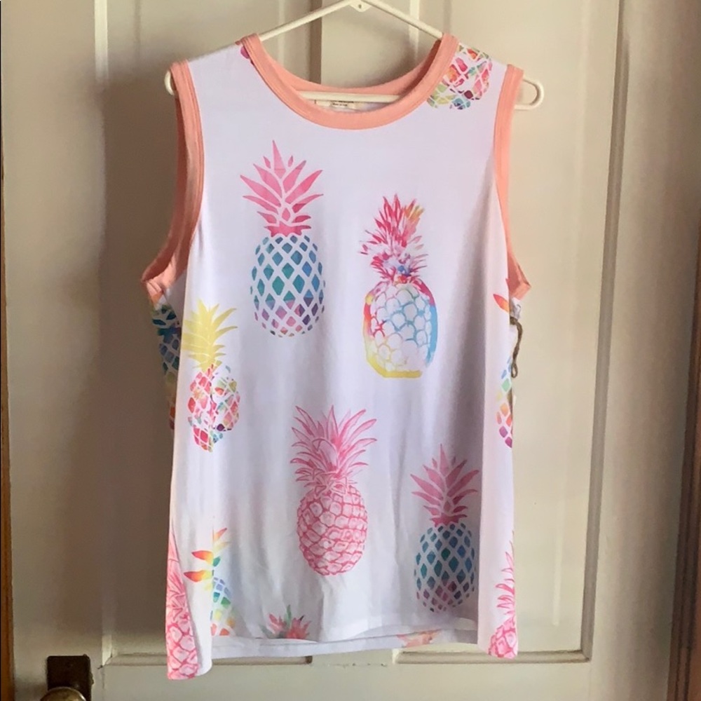 Multicolored Pineapple Promesa tank
